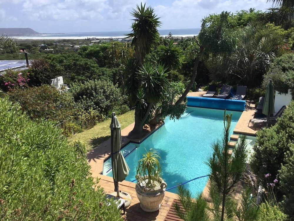 Ocean Golf Guest House 42/50