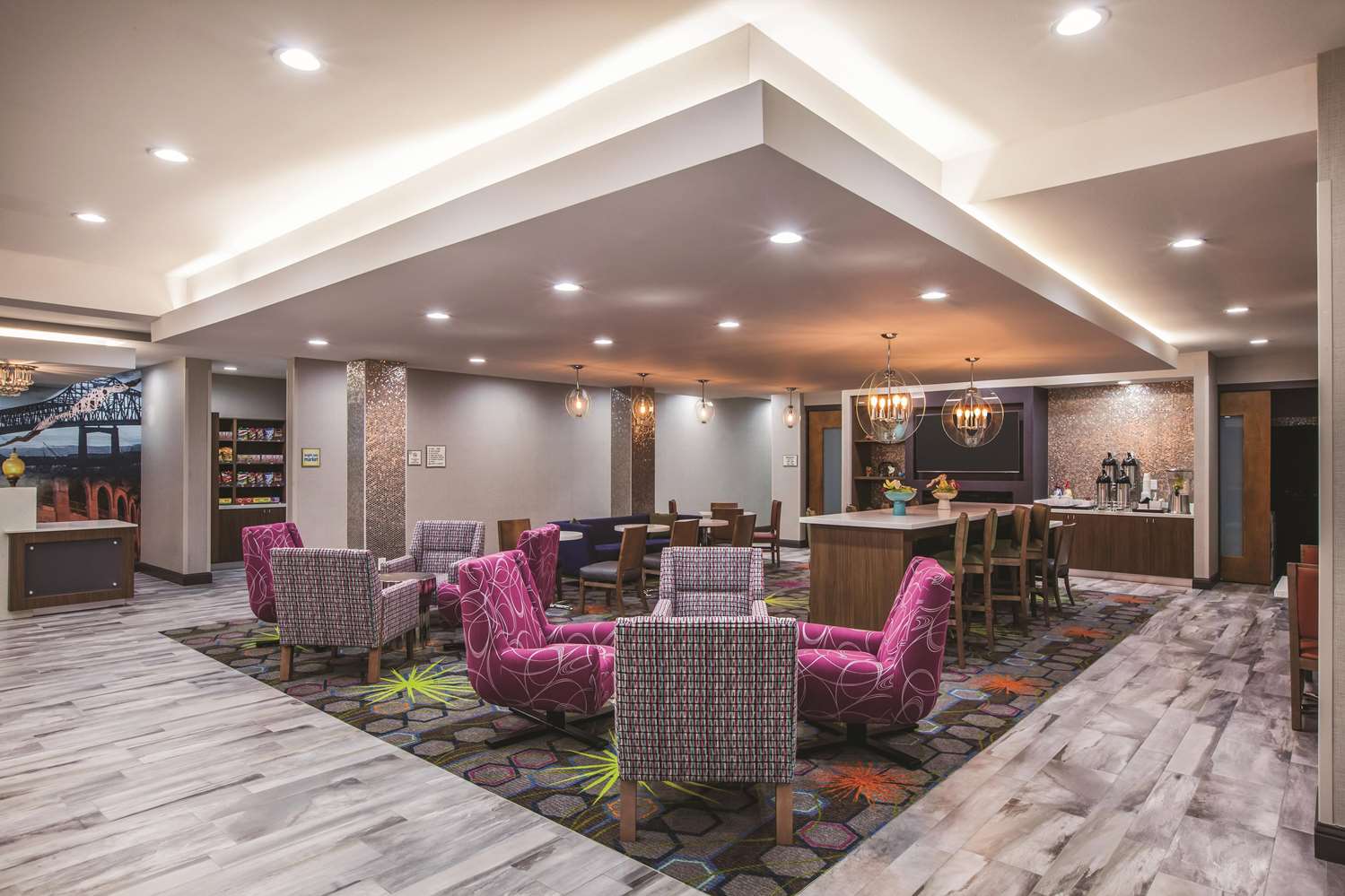 La Quinta Inn & Suites by Wyndham Baton Rouge - Port Allen 10/18