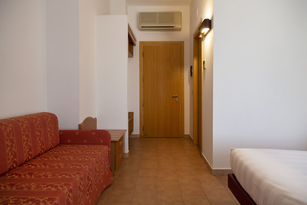 VILLA PARADISO VILLAGE 40/73
