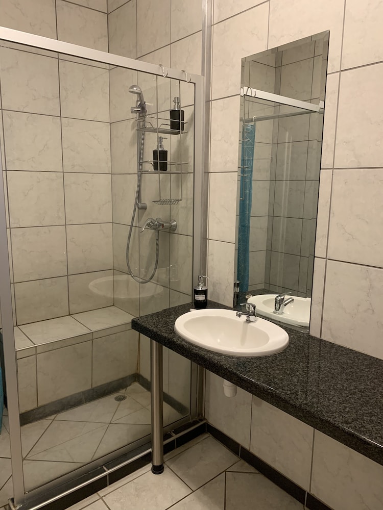 Hotel Pension Casa Africana 39/50