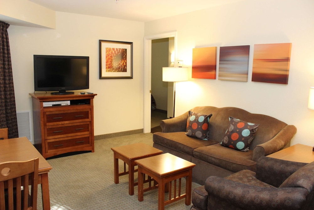 Sonesta ES Suites Portland Vancouver 41st Street 28/39