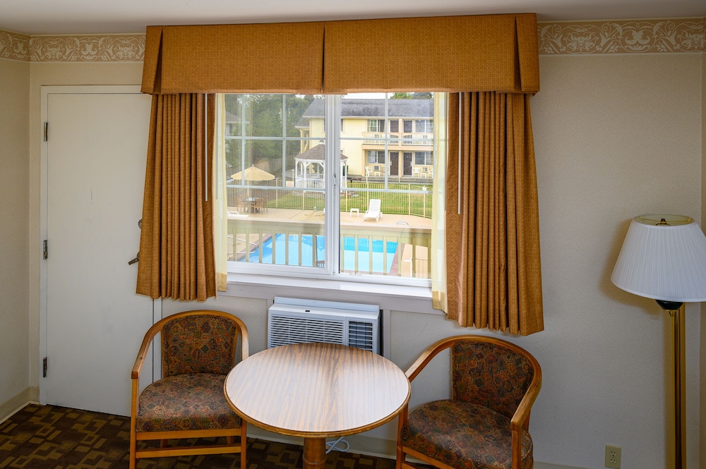 Three Rivers Inn 33/47