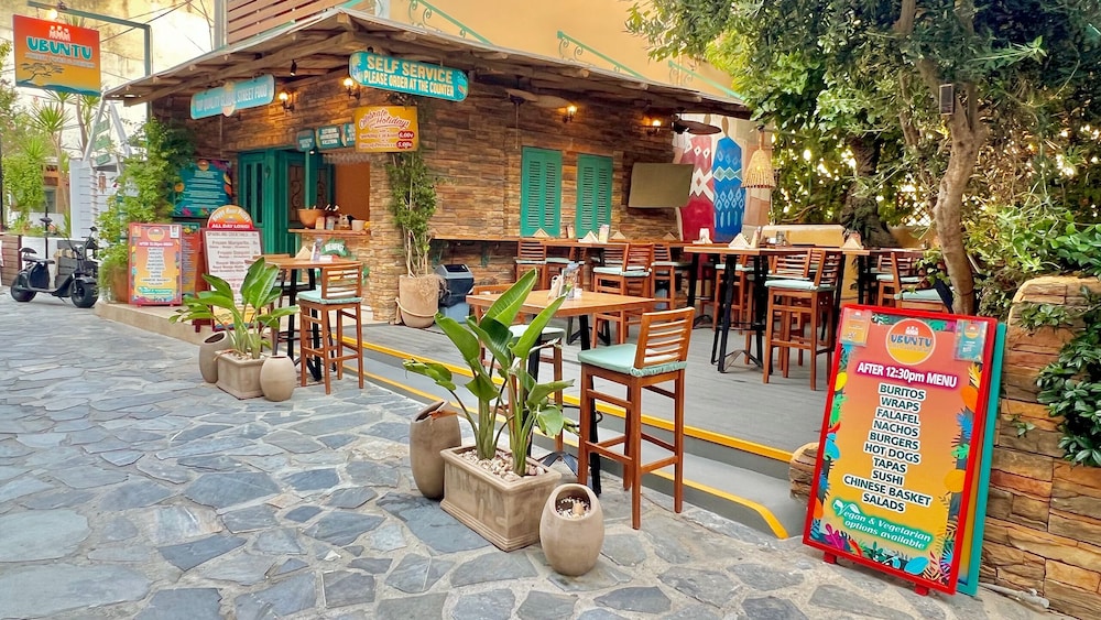 Hotel Kostis 24/32