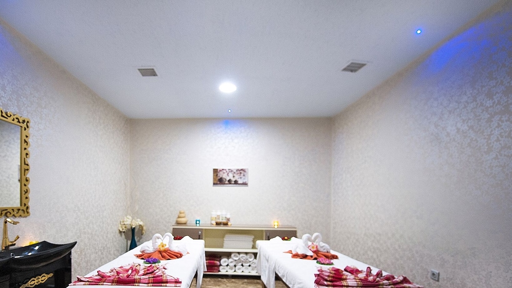 WHITE TUANA THERMAL YALOVA 53/69