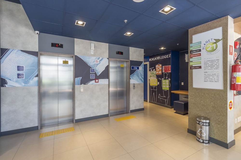 Ibis Budget Blumenau 14/68