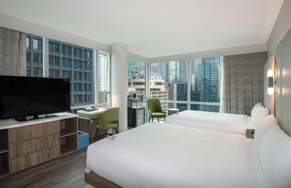 Coast, 2 Queen Beds