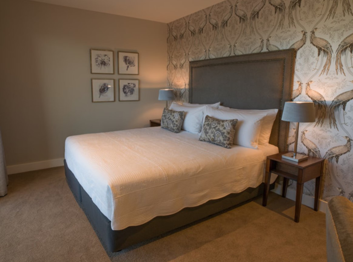 Royal One Bedroom Suite