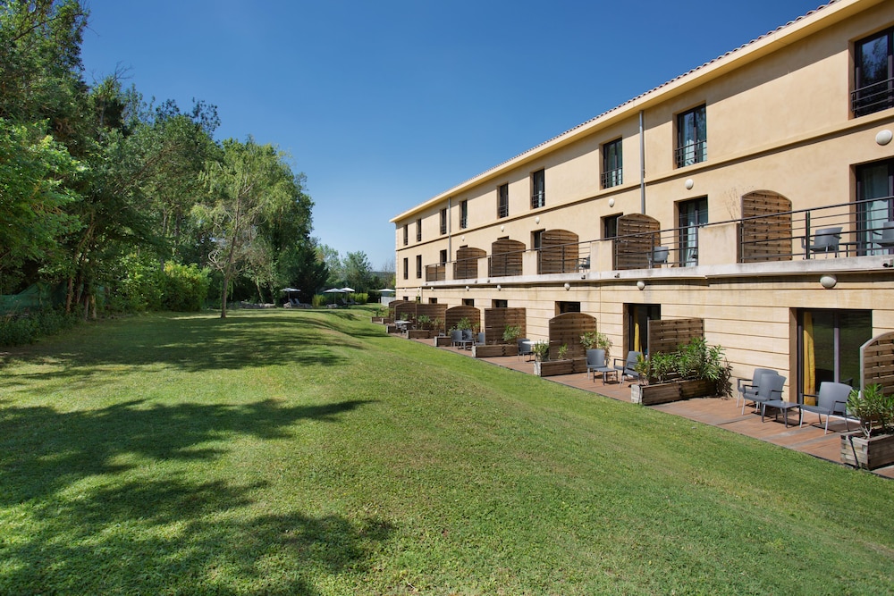 Suite Home Aix en Provence Bouc Bel Air 50/58