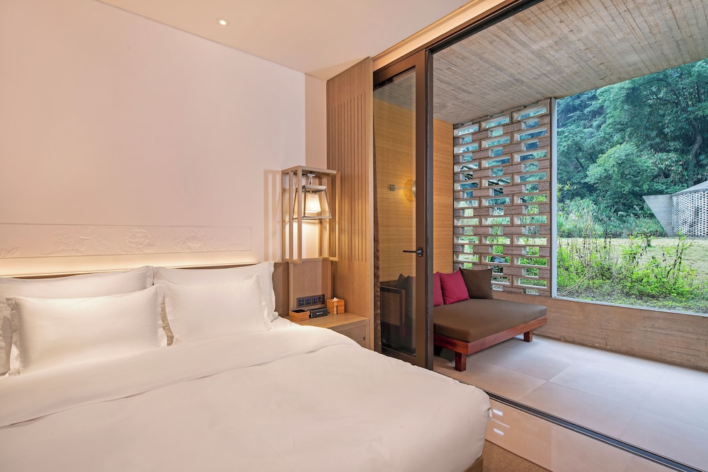 ALILA YANGSHUO 15/65