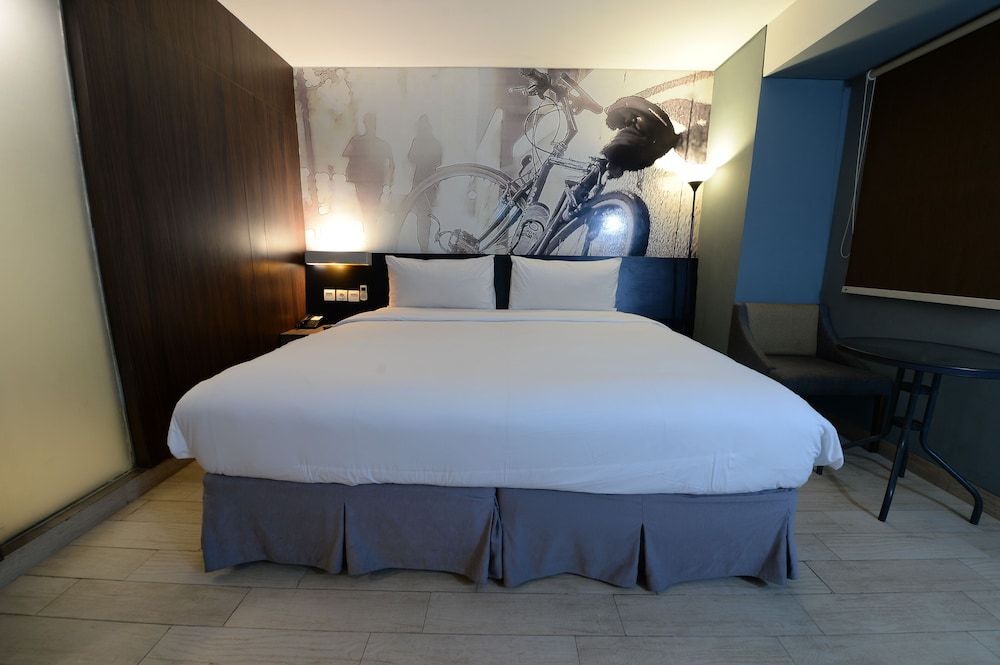 Horu Hotel Mangga Dua (formerly Hotel Neo Mangga Dua) 22/35