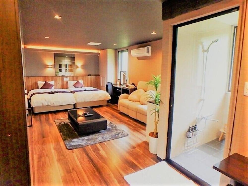 Japanese, Modern, Junior Suite, Outdoor Bath