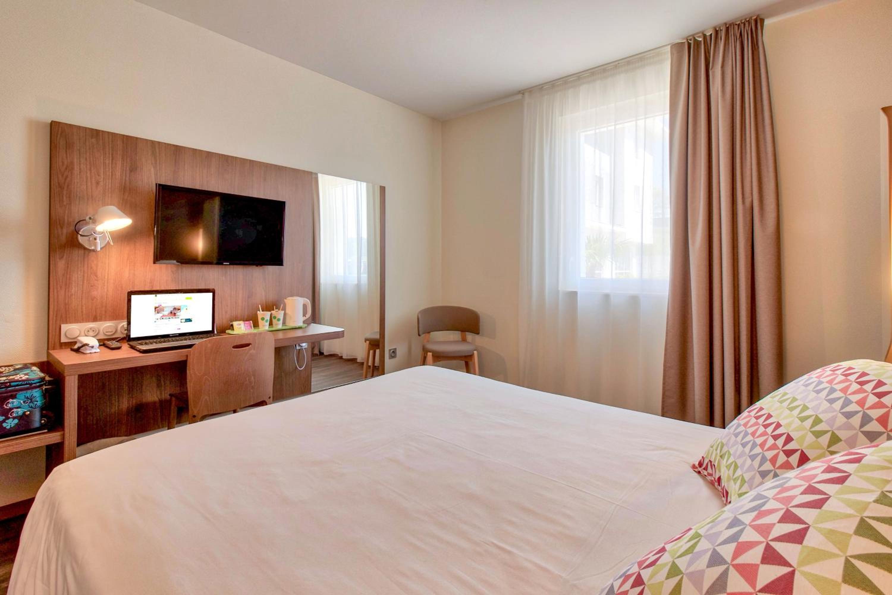 Room, Double Bed 5/10