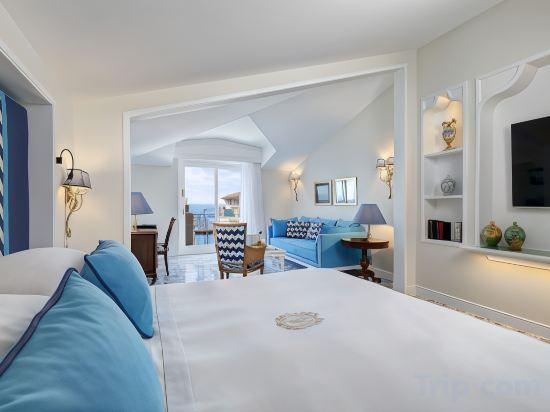 Sorrento, Suite
