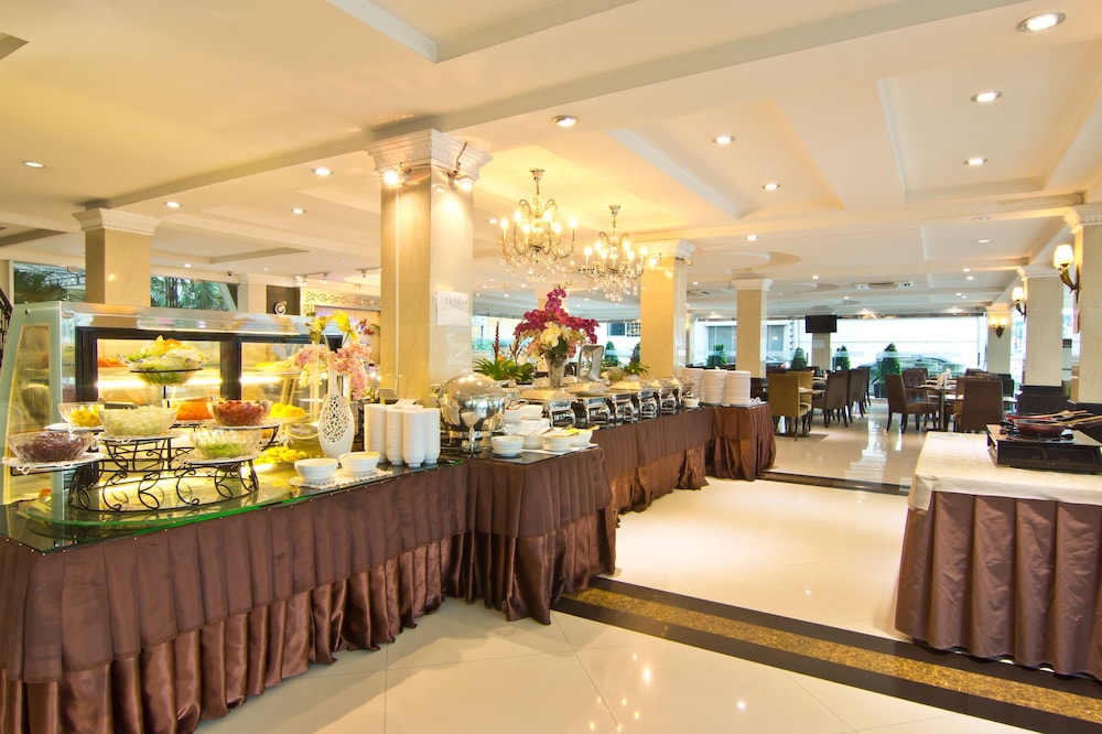 Lk Mantra Pura Resort 54/65