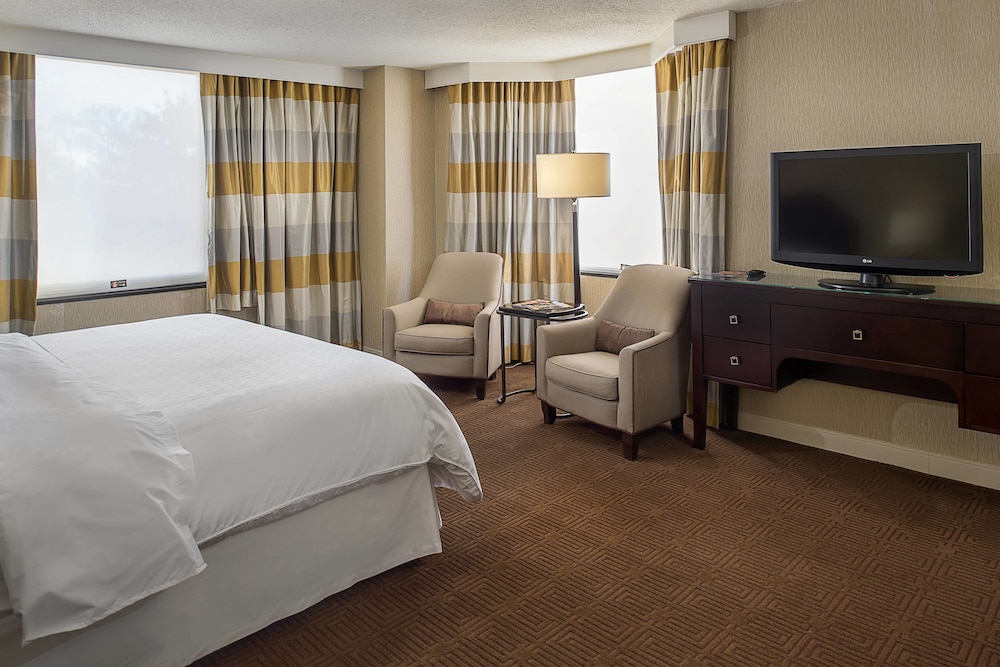 Sheraton Westport Plaza Hotel St. Louis 22/33
