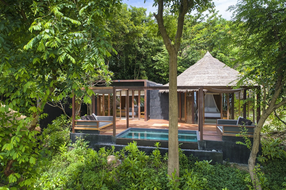 Haad Tien Beach Resort 38/44