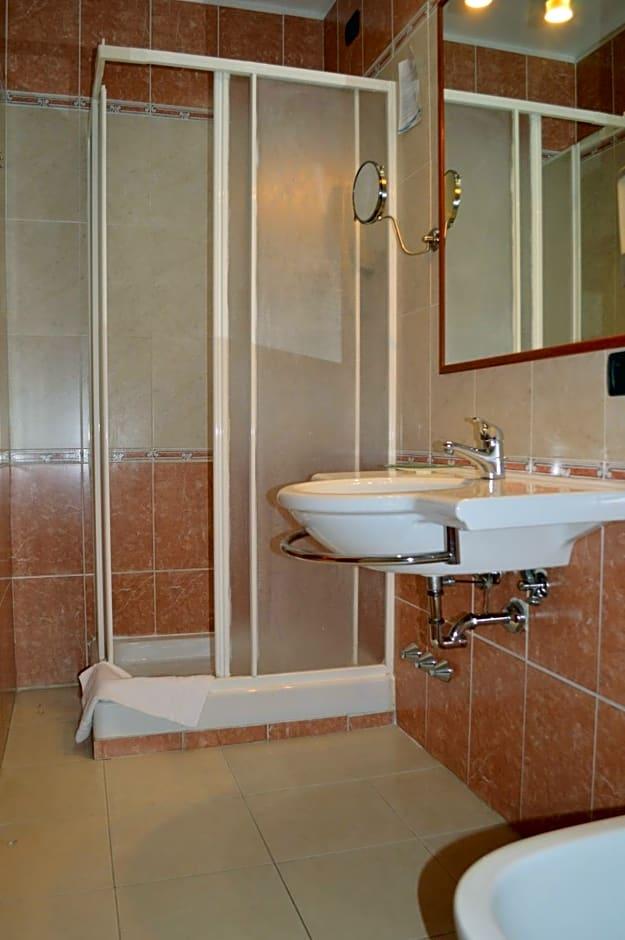 Hotel Shasa Roma 58/61