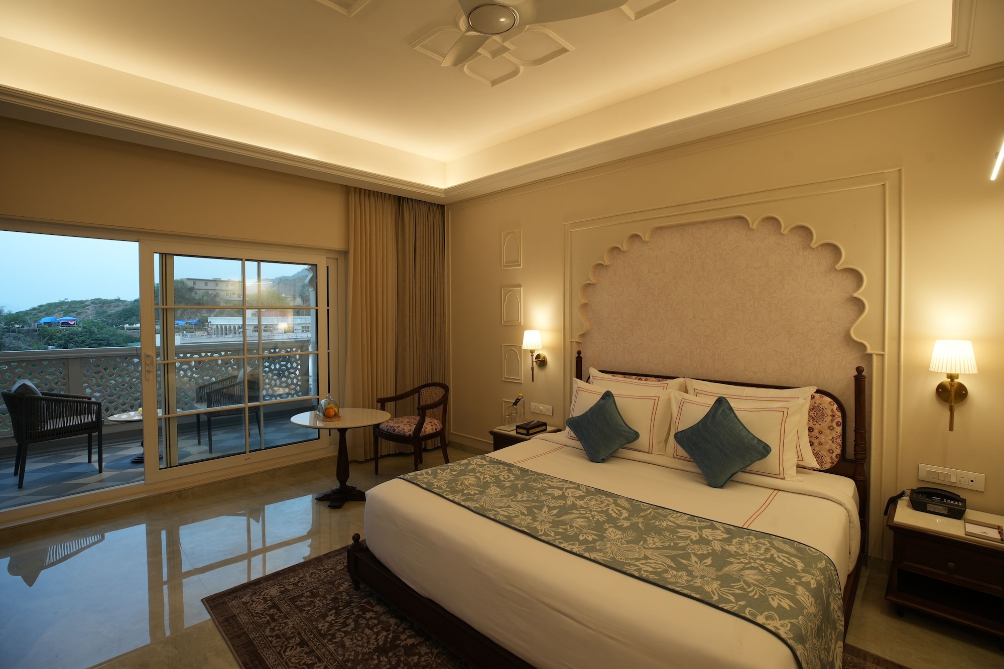 ARAVALI DELUXE