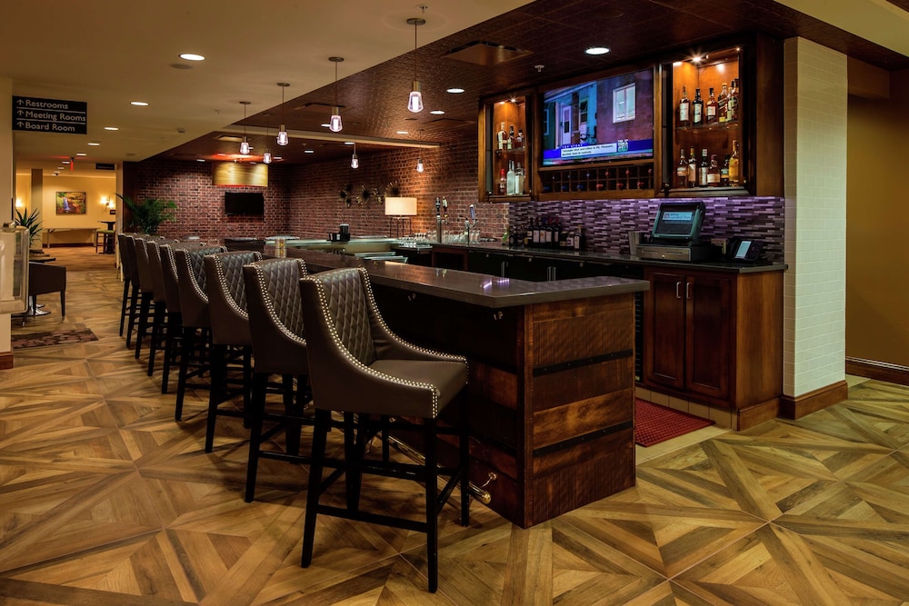 Hilton Garden Inn Uniontown 37/51
