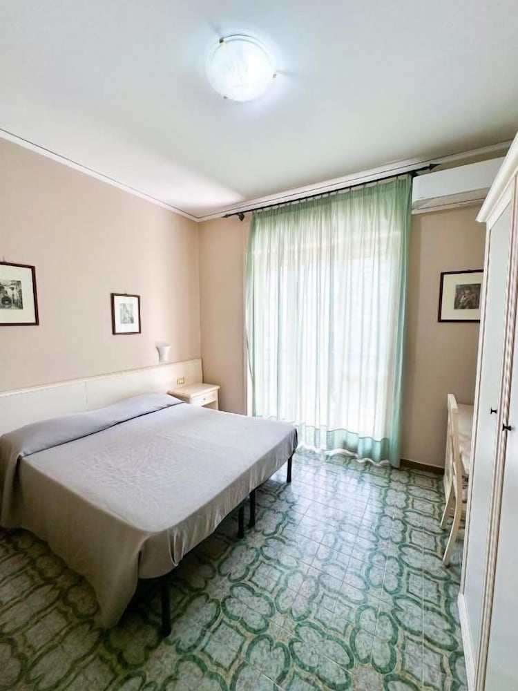 Hotel Europa 14/56