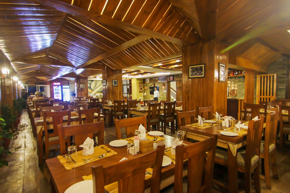 Kuti Resort And Spa 48/65