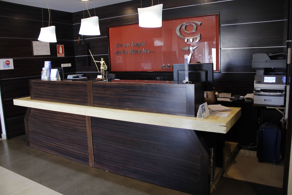 Hidalgo 7/76