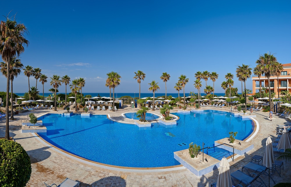 Hipotels Barrosa Palace and Spa 3/46