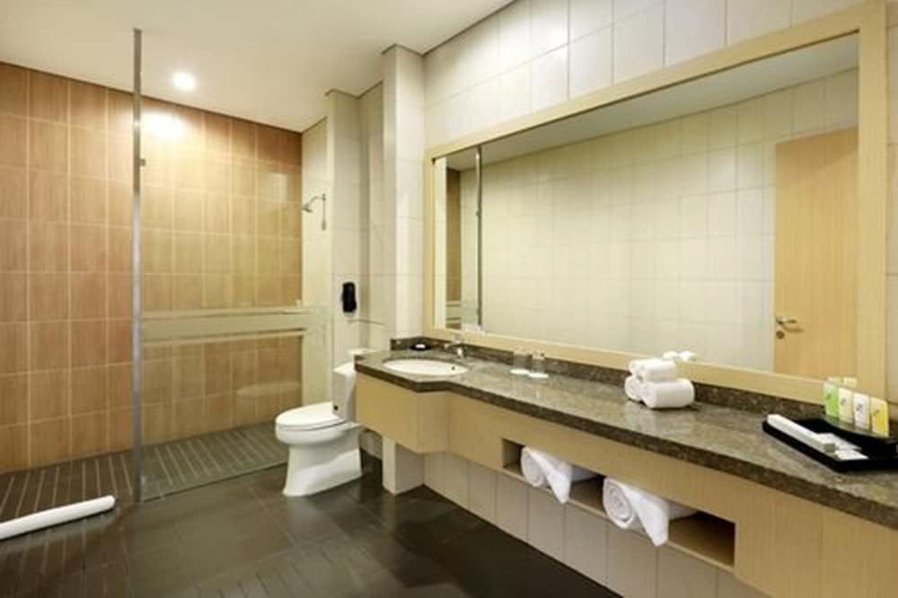 Swiss-Belinn Panakkukang Makassar 47/47