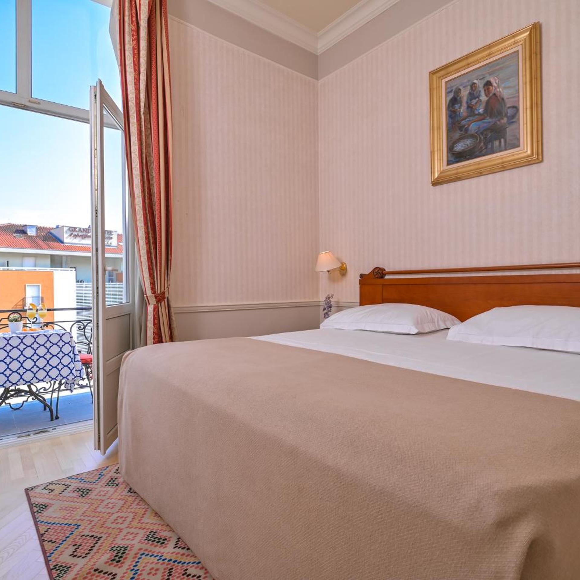 Hotel Continental 18/63