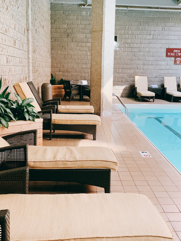 Des Moines Marriott Downtown 8/64