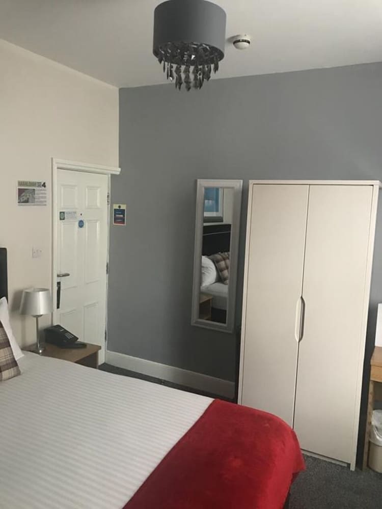 The White Hart Hotel 14/40