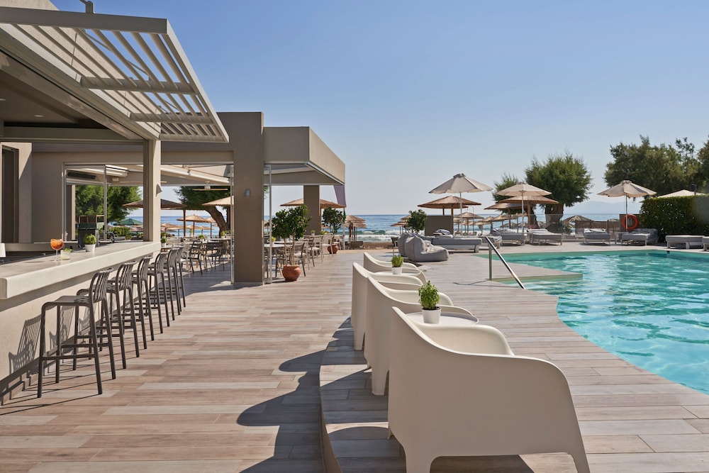 Atlantica Amalthia Beach Hotel 59/65