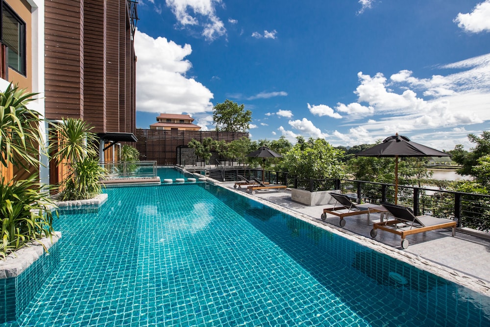 Natee the Riverfront Hotel Kanchanaburi 28/38