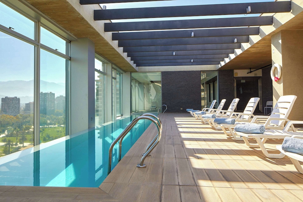 swimming pool spa