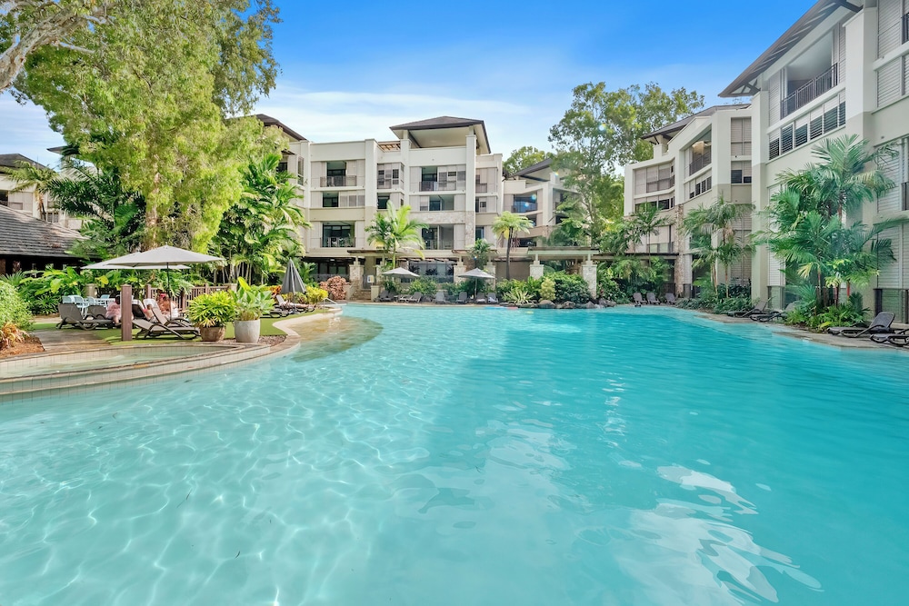 Apartment 316 at Sea Temple Palm Cove 43/50
