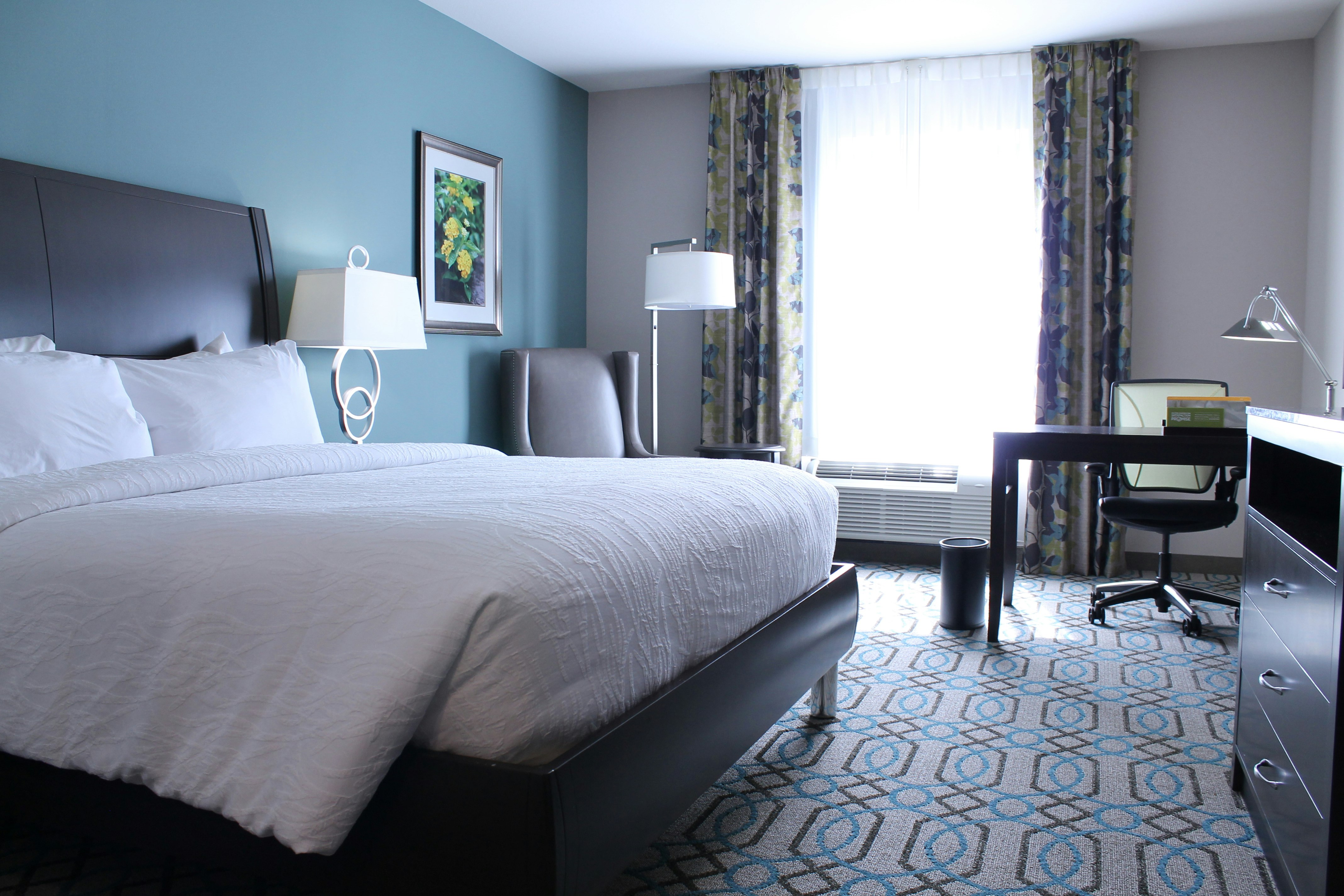 ROOM, KING BED, ACCESSIBLE