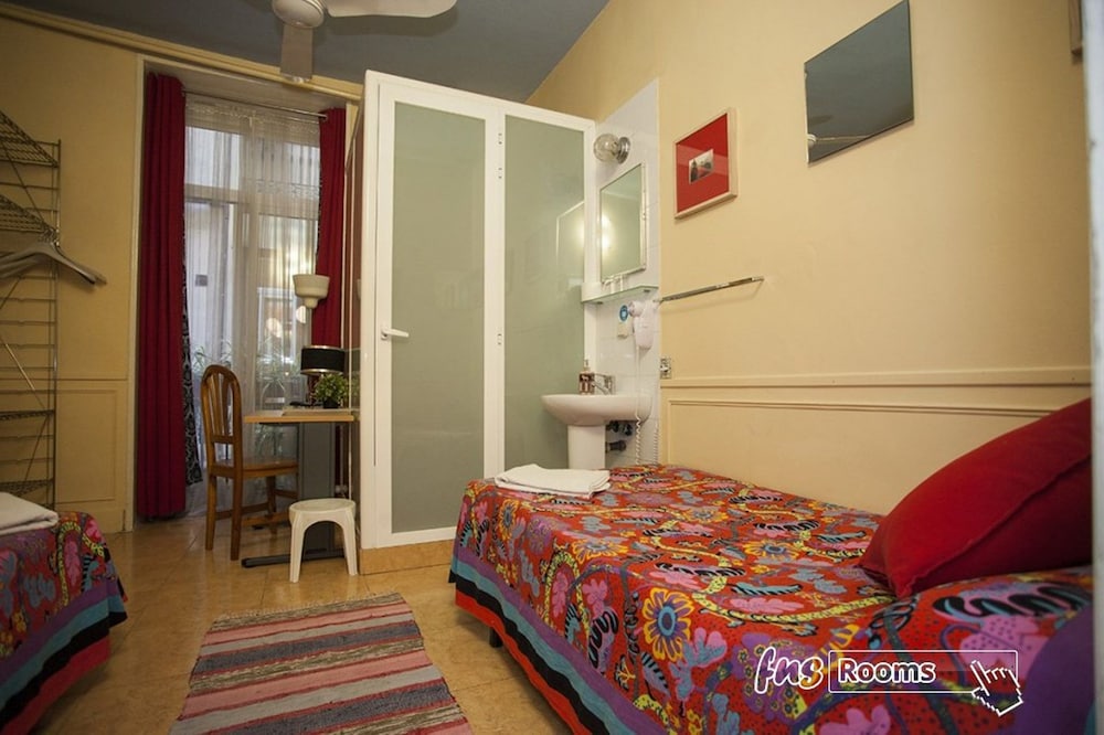 Hostal La Fontana 8/65