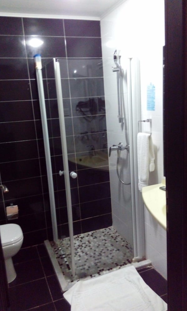 Abc Hotel 40/46