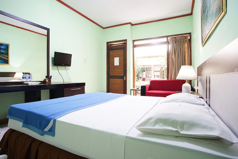 Hotel Bandung Permai by ZUZU 14/34