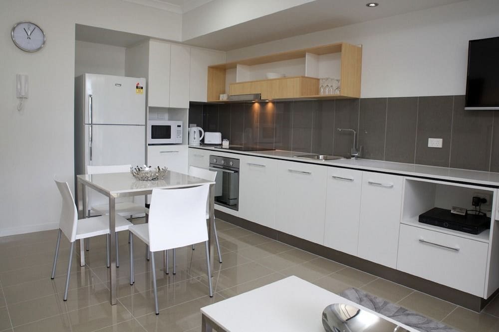 Atrio Apartments 9/69
