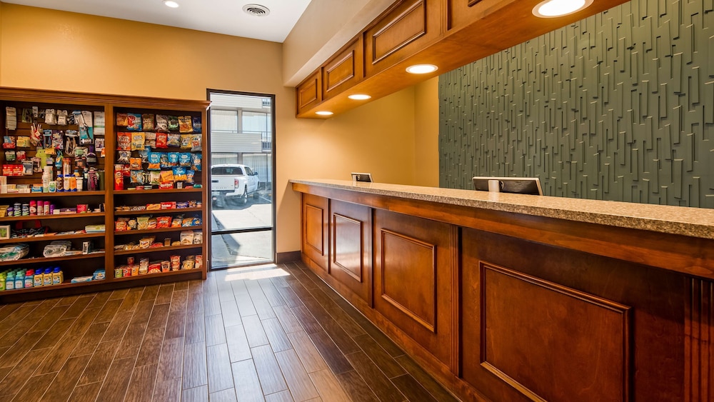 Best Western Toni Inn 12/57