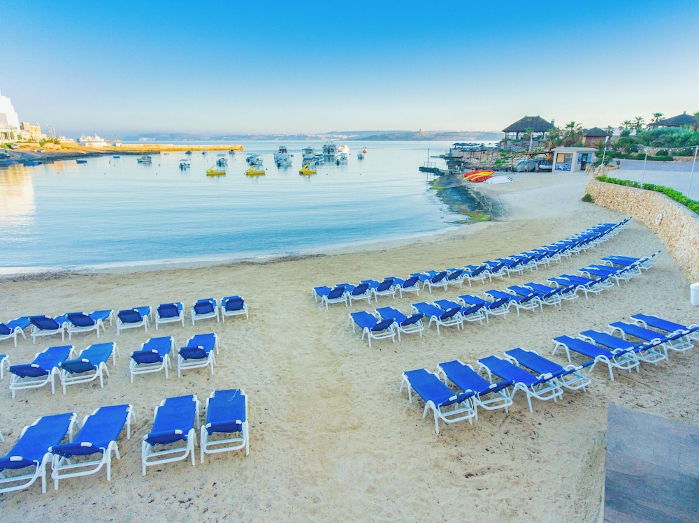 Ramla Bay Resort 68/72