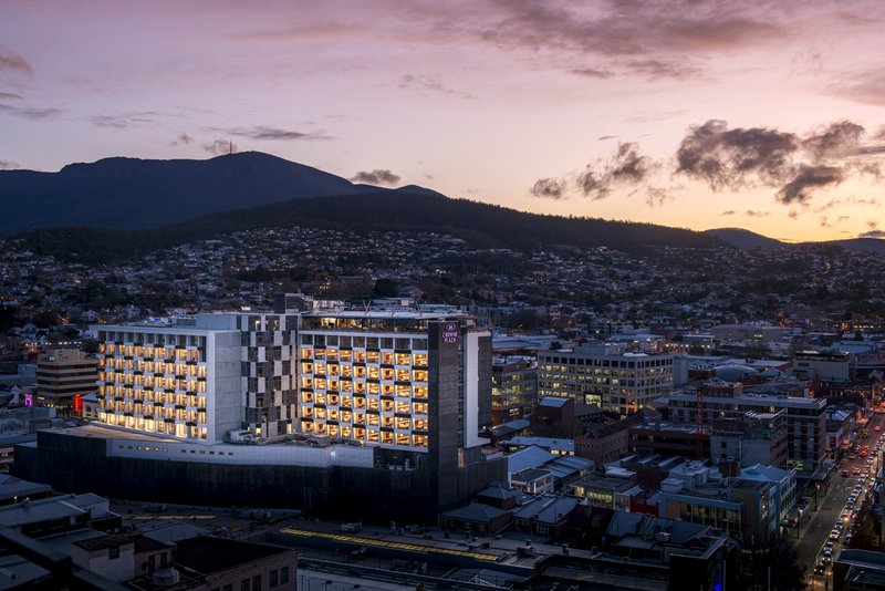 Crowne Plaza Hobart 2/73