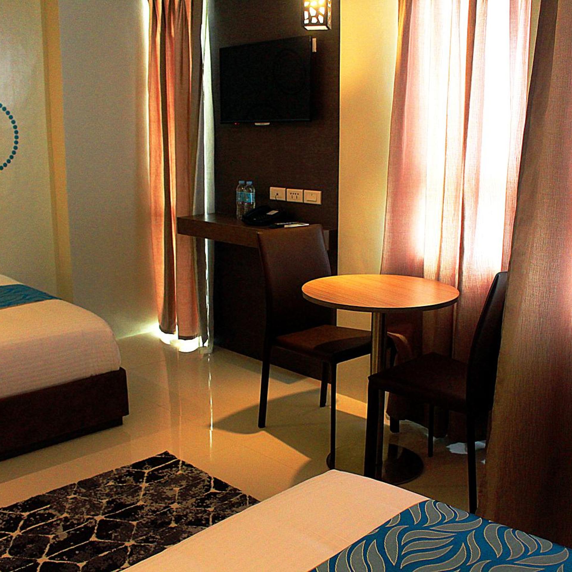 Hotel Estrella 38/43