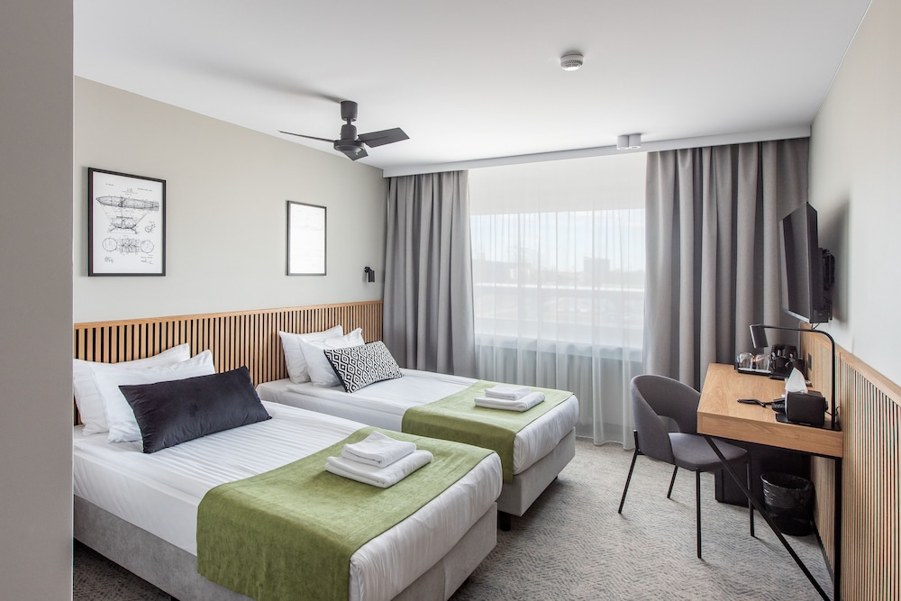 STANDARD, TWIN BEDS