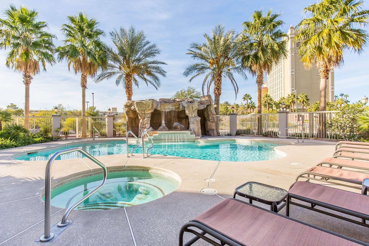 Comfort Inn And Suites Henderson 10/26