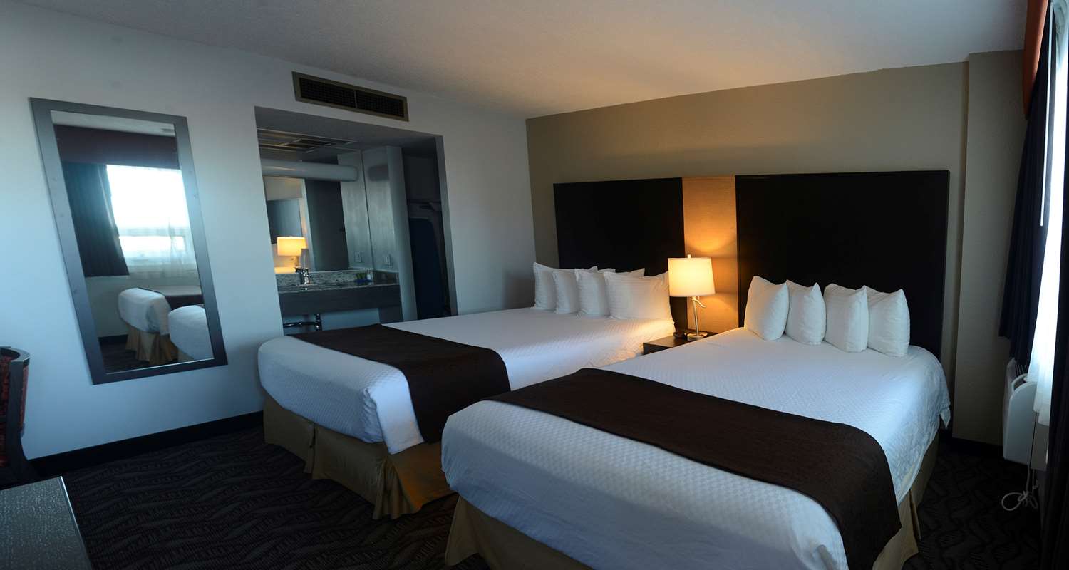 Days Inn by Wyndham Airdrie 13/31