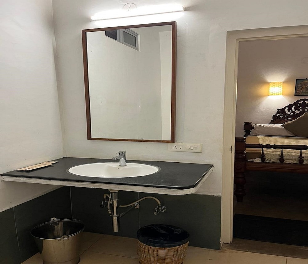 Hotel Mango Hill 47/50