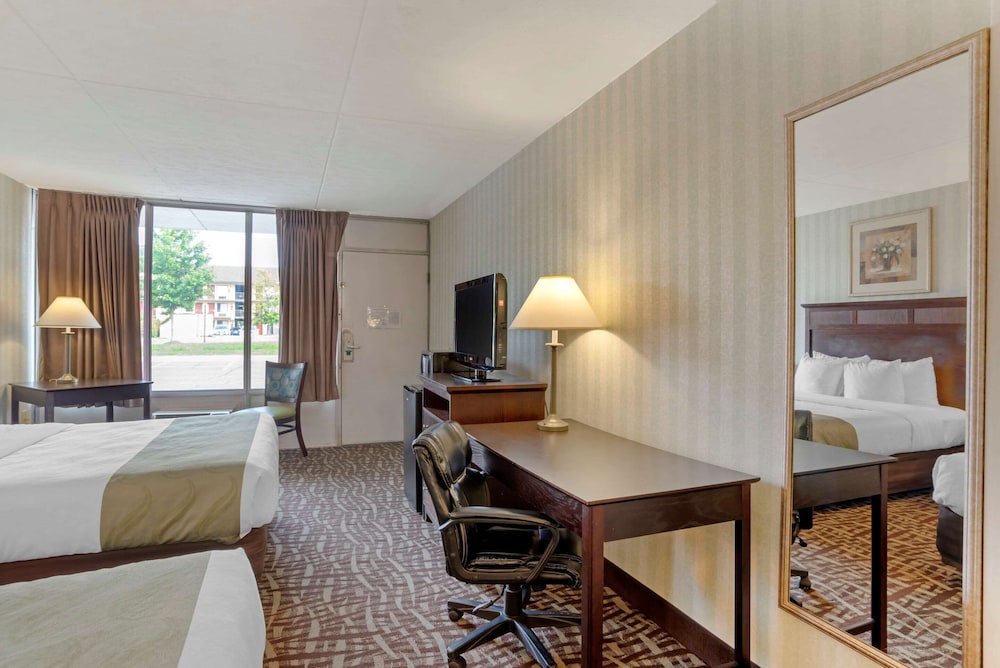 Quality Inn Fredericksburg Near Historic Downtown 37/44