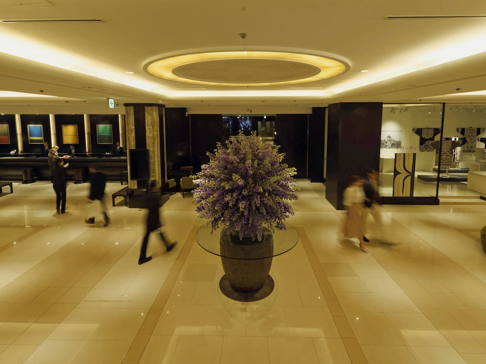 Sapporo Grand Hotel 30/50